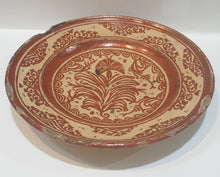 Load image into Gallery viewer, 17th.Century Hispano Moresque Lustre Dish Circa.1680
