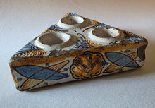 Load image into Gallery viewer, 18th.Century Spanish Talevera Pottery Lion Mask Especiero
