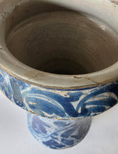 Load image into Gallery viewer, 18th.Century Spanish Catalan Albarello Circa.1700
